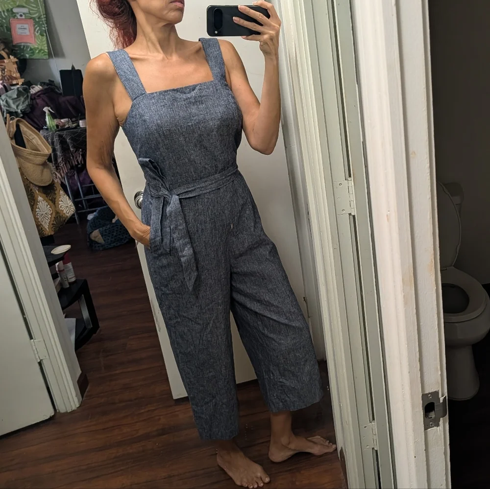 Banana Republic Square Neck Crop Jumpsuit Blue Chambray Linen Blend Sleeveless 6